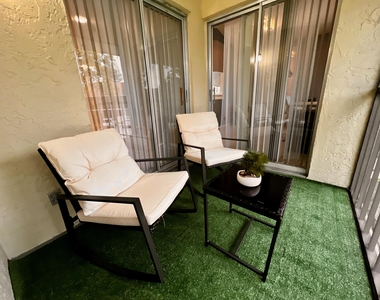 6540 Chasewood Drive - Photo Thumbnail 14