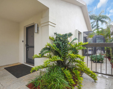 112 Inner Harbour Way - Photo Thumbnail 3