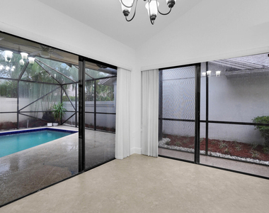 112 Inner Harbour Way - Photo Thumbnail 17