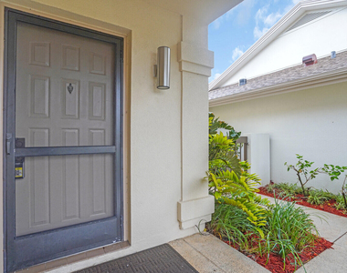 112 Inner Harbour Way - Photo Thumbnail 4