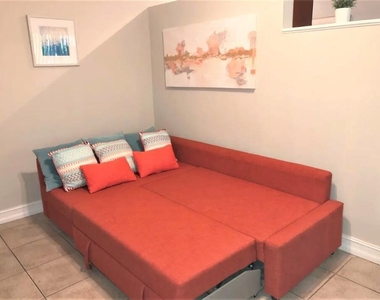4411 E Tradewinds Avenue - Photo Thumbnail 3