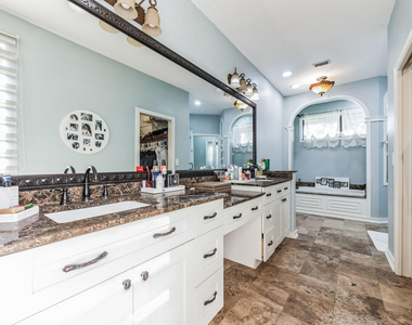 19365 Cherry Hills Terrace - Photo Thumbnail 18