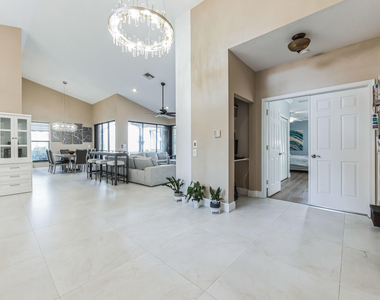 19365 Cherry Hills Terrace - Photo Thumbnail 4