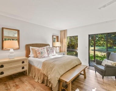 13334 Polo Club Road - Photo Thumbnail 2