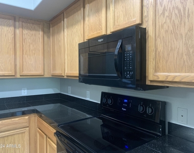 280 S Evergreen Road - Photo Thumbnail 12