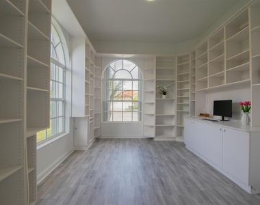 7046 Fish Creek Lane - Photo Thumbnail 9