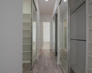 7046 Fish Creek Lane - Photo Thumbnail 16