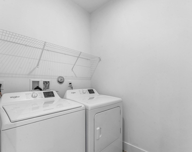 888 Sw Newfield Avenue - Photo Thumbnail 18