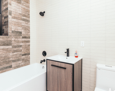 1689 Sterling Pl - Photo Thumbnail 2