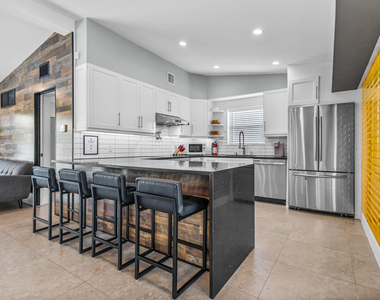 2678 Marathon Lane - Photo Thumbnail 6