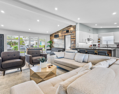 2678 Marathon Lane - Photo Thumbnail 5