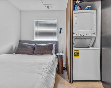 2678 Marathon Lane - Photo Thumbnail 14