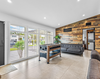 2678 Marathon Lane - Photo Thumbnail 3