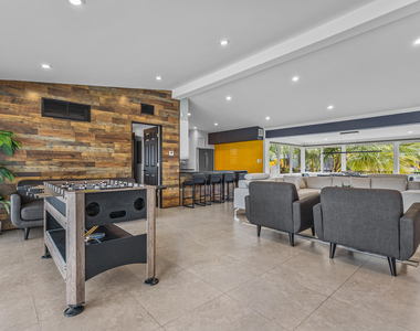 2678 Marathon Lane - Photo Thumbnail 4