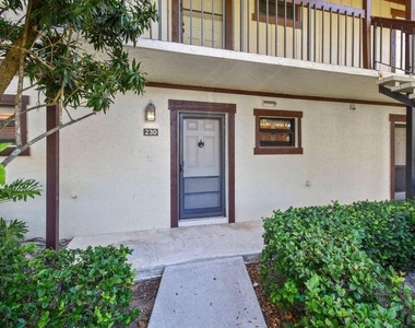 13334 Polo Club Road - Photo Thumbnail 2