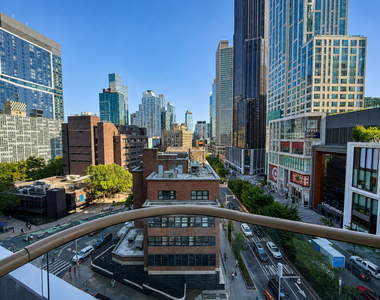 163 Willoughby Street - Photo Thumbnail 5