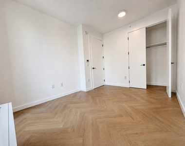 163 Willoughby Street - Photo Thumbnail 10