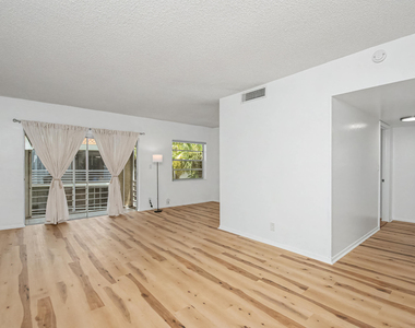 5501 Nw 2nd Avenue - Photo Thumbnail 4