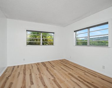5501 Nw 2nd Avenue - Photo Thumbnail 11