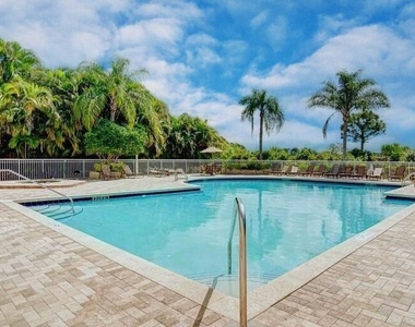 128 Sw Peacock Boulevard - Photo Thumbnail 7