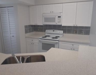 9999 Summerbreeze Drive - Photo Thumbnail 6