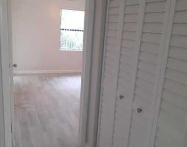 9999 Summerbreeze Drive - Photo Thumbnail 15