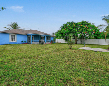 767 Se Chaloupe Avenue - Photo Thumbnail 25