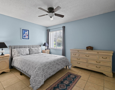 767 Se Chaloupe Avenue - Photo Thumbnail 18