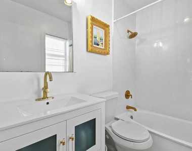 941 Ocean Drive - Photo Thumbnail 6