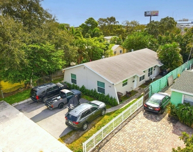 1320 Wellington Street - Photo Thumbnail 1