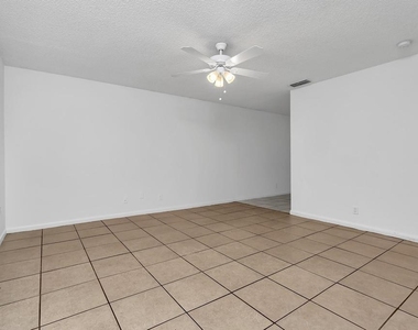 1320 Wellington Street - Photo Thumbnail 6
