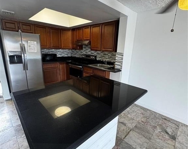 5200 Nw 31st Avenue - Photo Thumbnail 7