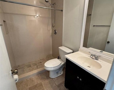 5200 Nw 31st Avenue - Photo Thumbnail 14