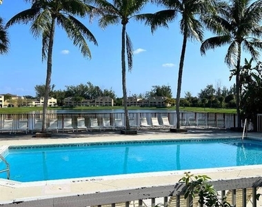 5200 Nw 31st Avenue - Photo Thumbnail 3