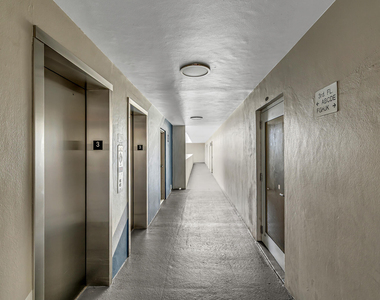 2200 Ne 33rd Avenue - Photo Thumbnail 24