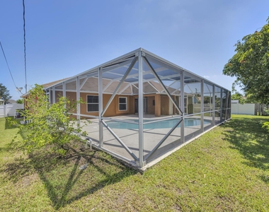 5075 Nw Egret Avenue - Photo Thumbnail 7