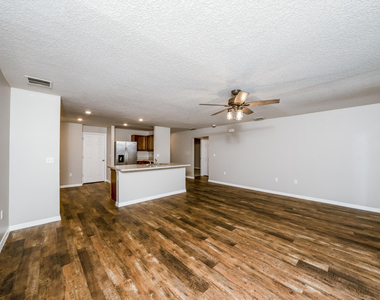 1551 Se Coply Street - Photo Thumbnail 1