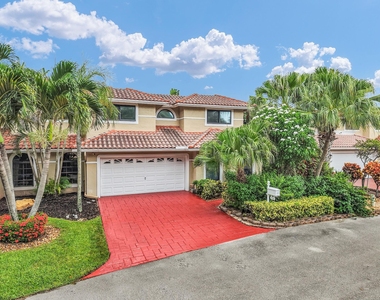 753 Villa Portofino Circle - Photo Thumbnail 45
