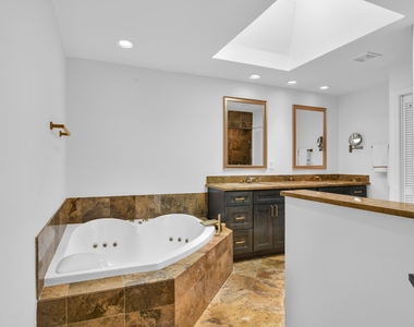 753 Villa Portofino Circle - Photo Thumbnail 31