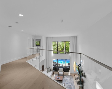 753 Villa Portofino Circle - Photo Thumbnail 26