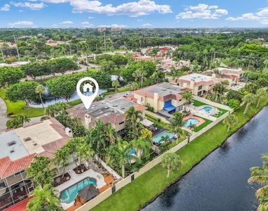 753 Villa Portofino Circle - Photo Thumbnail 42