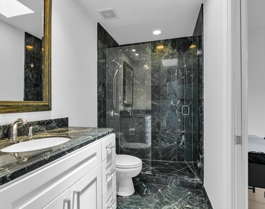753 Villa Portofino Circle - Photo Thumbnail 38