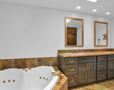753 Villa Portofino Circle - Photo Thumbnail 35