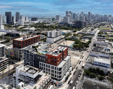 2150 N Miami Avenue - Photo Thumbnail 1