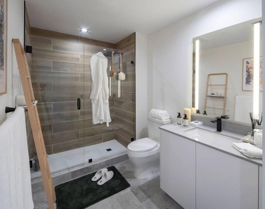 2150 N Miami Avenue - Photo Thumbnail 10