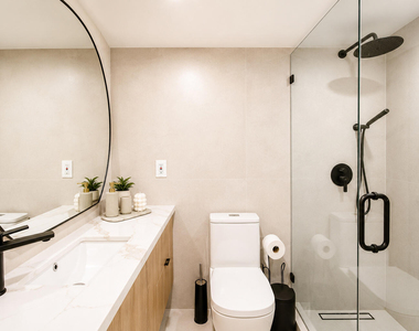 1500 Bay Road - Photo Thumbnail 6