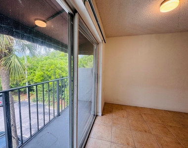 1068 N Benoist Farms Road - Photo Thumbnail 36