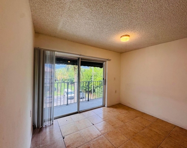 1068 N Benoist Farms Road - Photo Thumbnail 27