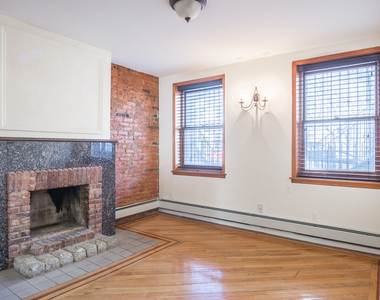 38 Greene Ave - Photo Thumbnail 8