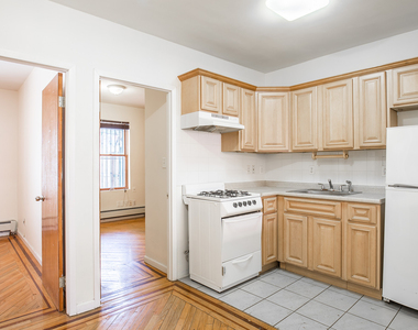 38 Greene Ave - Photo Thumbnail 13